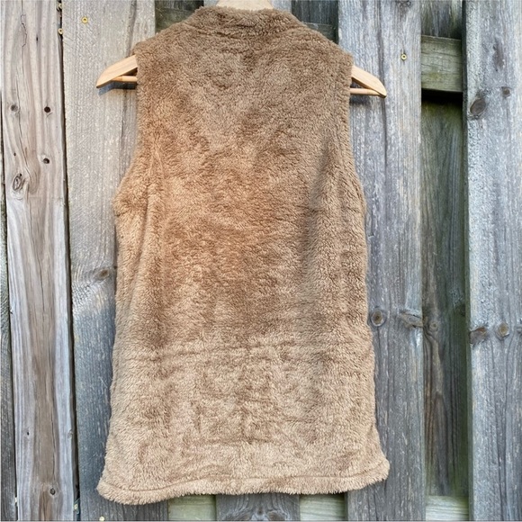 NWT Suzanne Betro Khaki Camel Tan Teddy Zip up Vest with Pockets Size Sm… - Picture 7 of 7